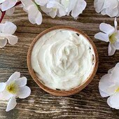 Пом'якшують крем для сухої шкіри