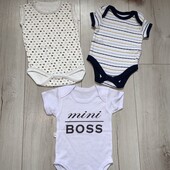 Три бодіка у новому стані на 0-1місяць.