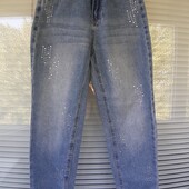 Стильні фірмові джинси зі стразами на 8-9 років