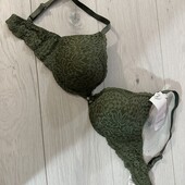 695. Бюстгальтер пушап 75Е
