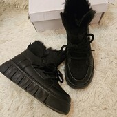 хіт зими , стильні зручні зимові черевики , комбінований верх , утеплення густим хутром