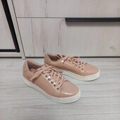 Класні кеди