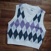 Тепленька жилетка ❤️♥️♥️ Стан нової!( р.134-140