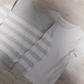 ﻿Свитерок 140 см, футболка 134 см