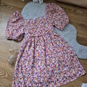 Прекрасне Квіткове плаття, рельєфна тканина, відмінний стан ❤️ Об'ємні рукавички ❤️