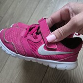 Кросівки Nike для дівчинки