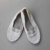 Текстильні чешки шкіряна устілка 24 см