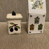 Ємність для зберігання нова