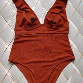 Красивый плотный купальник)))размер л Shein
