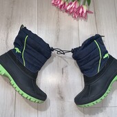 Водовідштовхувальні утепленні черевики KangaROOS ,устілка 23см.