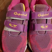 Дуже класні кросівки, р.35