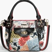 Сумка фірми Desigual