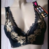 Бюстгальтери на В