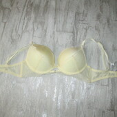 Бюстгальтер з коректором Primark Розм 32/70В