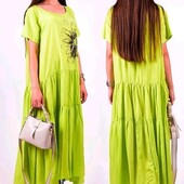 Легка вільна довга салатова сукня
