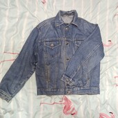 Куртка джинсова