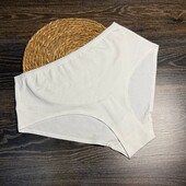 Арт.1321 жіночі трусики білі хіпстери котонові від c&a розмір XL .