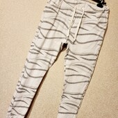 Стрейчевые принтованные штаны