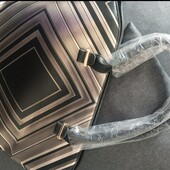 Сумка- Toyt- на ніжках;Відмінно в якості подарунка.