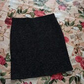 В хорошому стані! Тепла! Спідниця букле, розмір 54