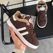 Кампуси шоколад та чорні шкіра та замша