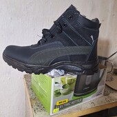 нові черевики зима 40-45 р