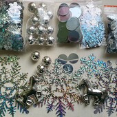 Сніжинки і намистини, паєтки 1050шт