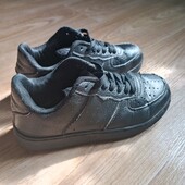Кроссовки, стелька 23.5 см