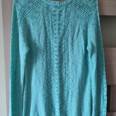 Гарна кофтинка з камінцями