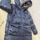 Зимовий пуховик р. 122 (легесенький і дуже теплий)
