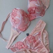 Ніжний комплект брендової білизни, стан нової