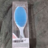 нова щітка для волосся