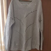 Светр з паєткамі батал