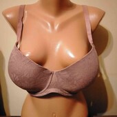 бюстгальтер 40 D Е, чашка 27 см