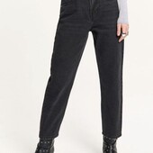 Базові фірмові джинси МОМ, S