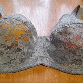 Красавец бюстгальтер 85-90 D E