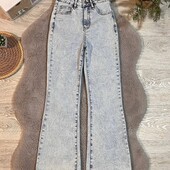 Стильні джинси кльош, відмінний стан