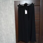 Розпродаж!!! Брендовые новые красивые брючки-капри р.34 евро