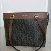 Сумка тоут від бренду calvin klein в стані нової