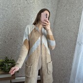 Мягесенький, волохатий кардиган, дуже класний ✨