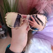 Жіночі сонцезахисні окуляри фігурна оправа