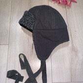 В ідеалі.Зимова шапка,обхват голови 49см.