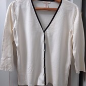 В лоті двойка: кофточка + майка, із Америки, розмір XL, в дуже гарному стані.