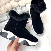 Розпродаж остання пара 36-23-23,5 см