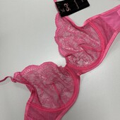 226. Бюстгальтер мереживний 70Е