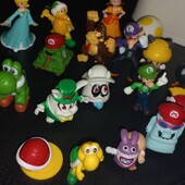 Фігурки Маріо та його друзі