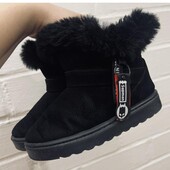 Теплі, зручні,якісні уггі. 18,5 устілка.