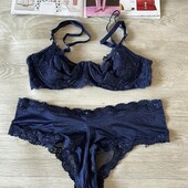 Красивый комплект 70d