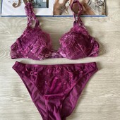 брендовый кружевной бюстгальтер 75д и трусы