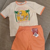 Костюм новий зріст вказано 158